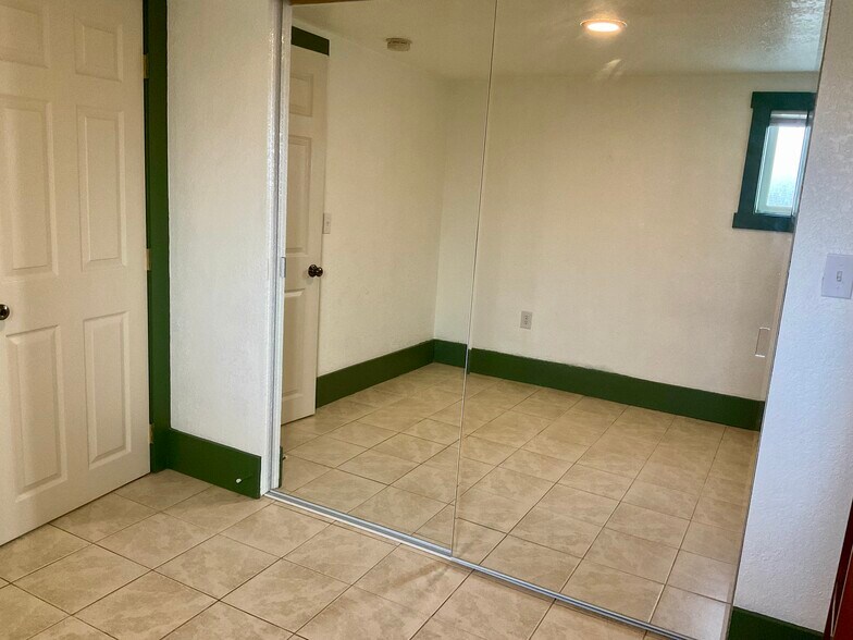 Building Photo - 1129 Cleveland Ave