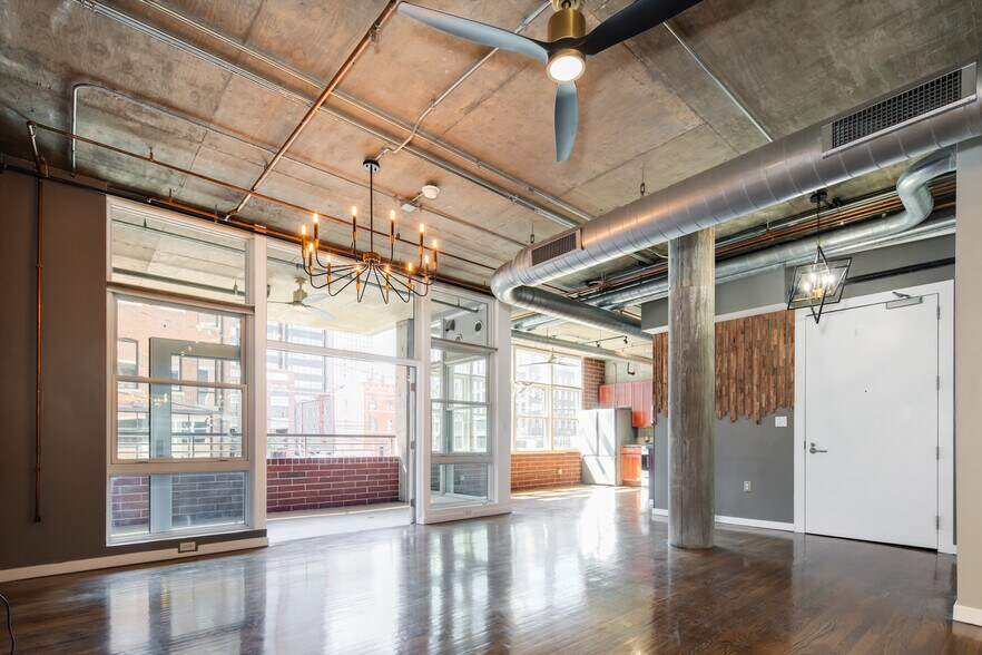 Building Photo - 1720 Wazee St