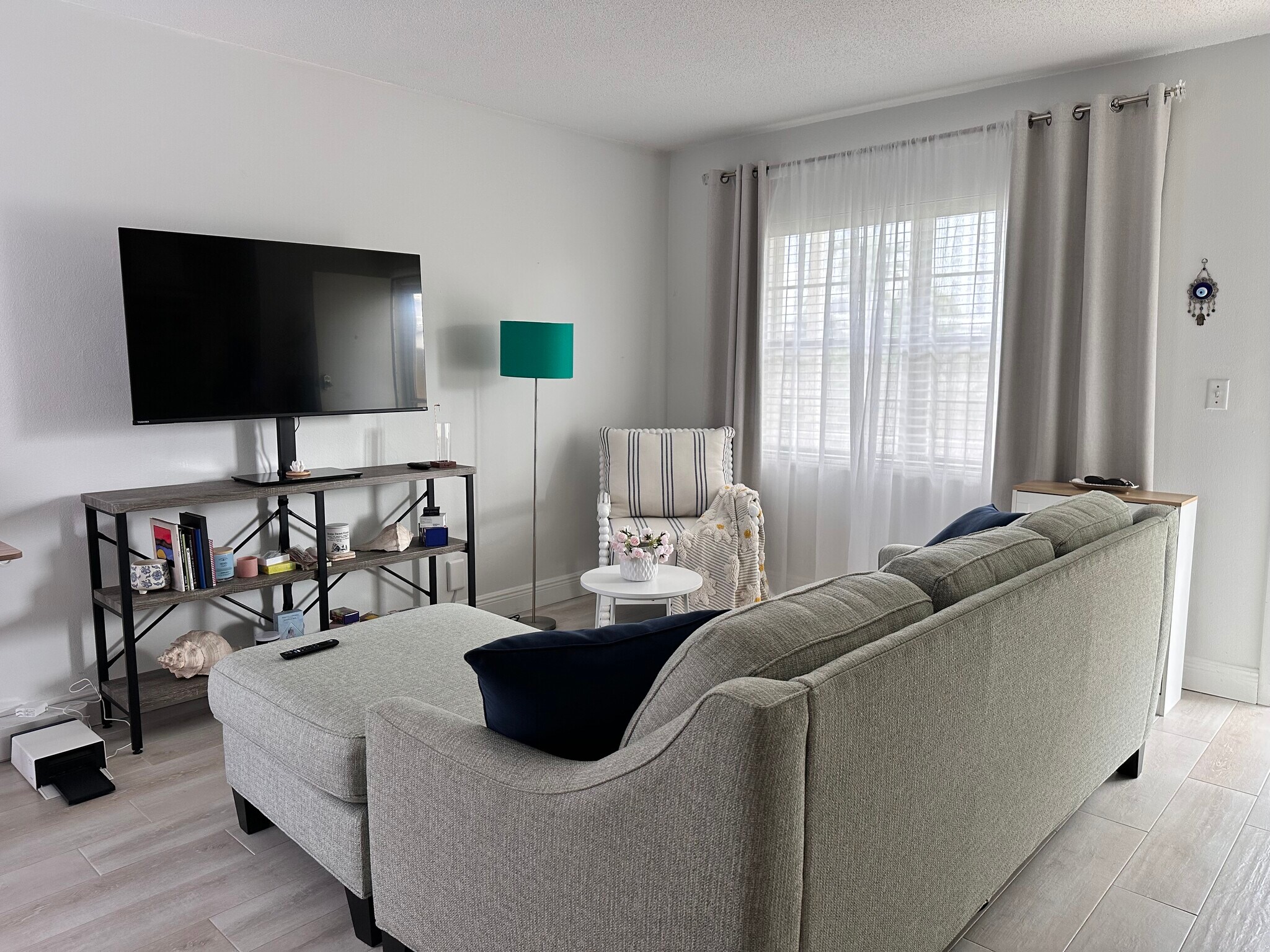 Building Photo - 1481 S Ocean Blvd