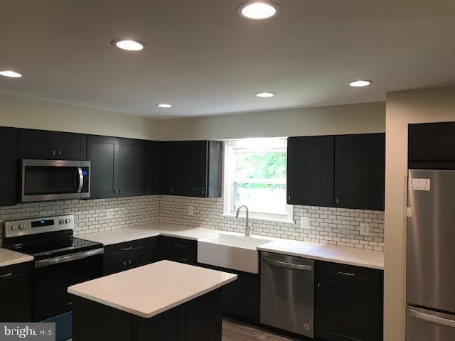 Building Photo - 4091 Shady Knoll Ct