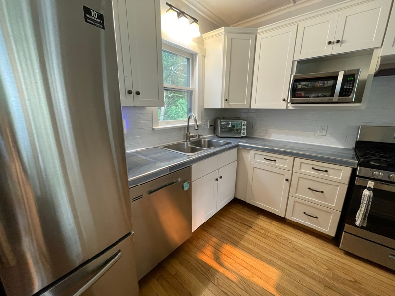 Building Photo - 18 Salmon Falls Rd