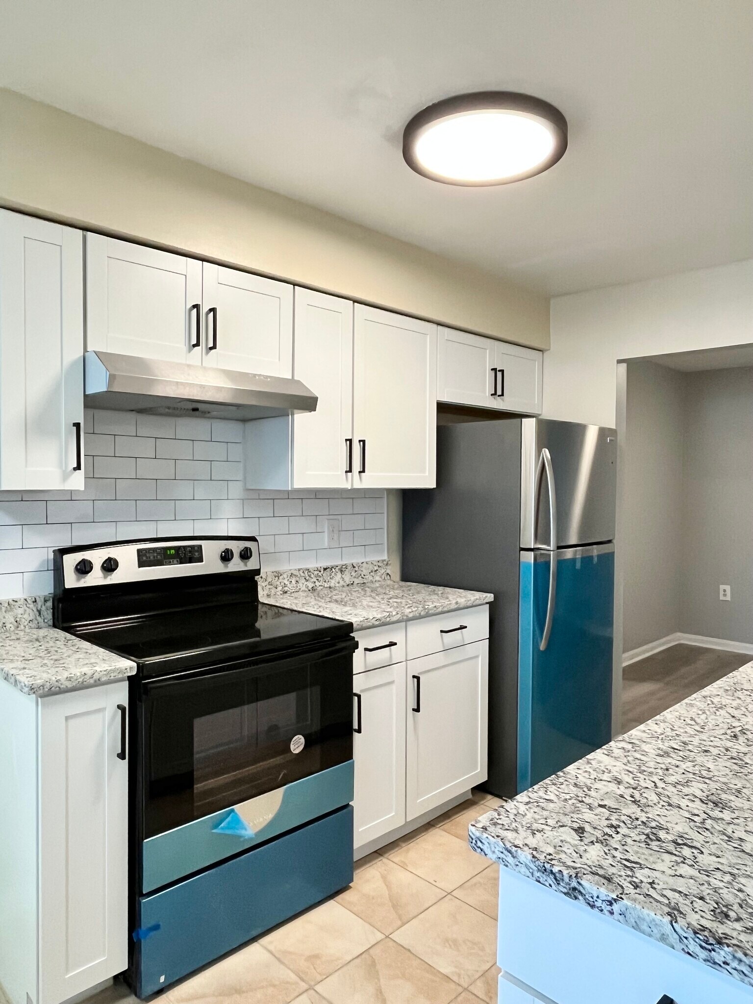 Building Photo - 7572 Belle Grae Dr