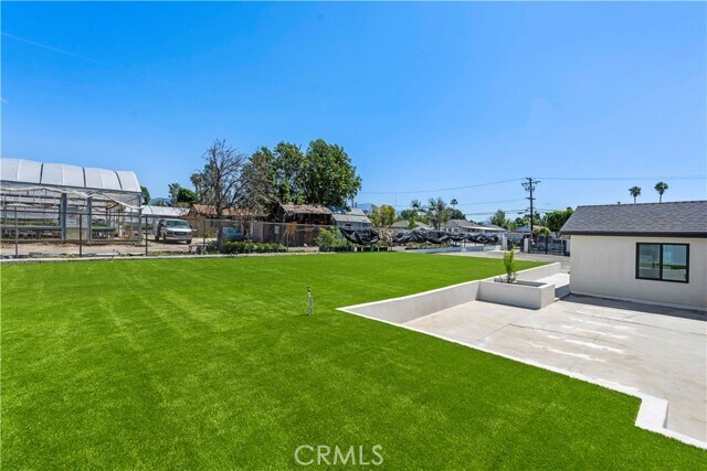 Building Photo - 11549 Kagel Canyon St
