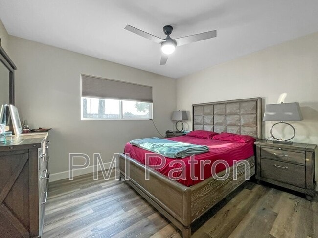 Building Photo - 6724 Sequoia Dr