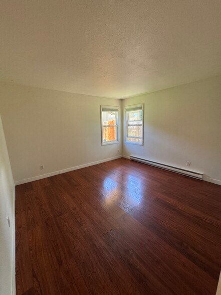 Building Photo - 5213 Griffith Dr