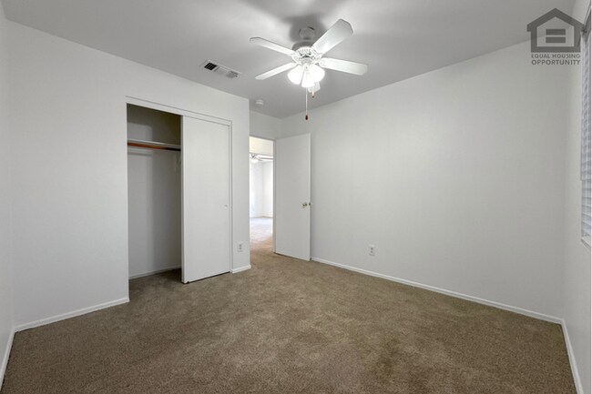 Building Photo - 5Bed/3Bath House at McDowell Rd/Avondale Blvd! Ready for Immediate Move-In!