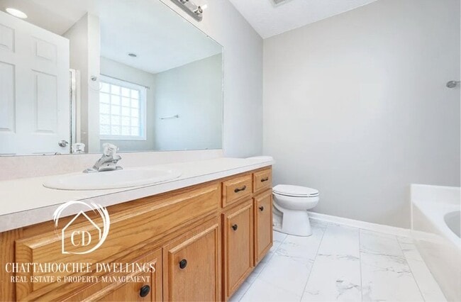 Building Photo - 2 Ryan Loop