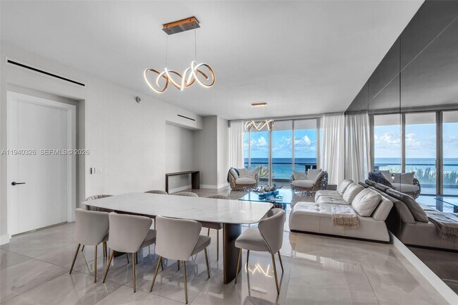 Building Photo - 18501 Collins Ave