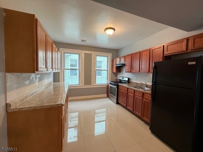 Building Photo - 178 Osborne Terrace