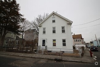 Building Photo - 62 Chambers St