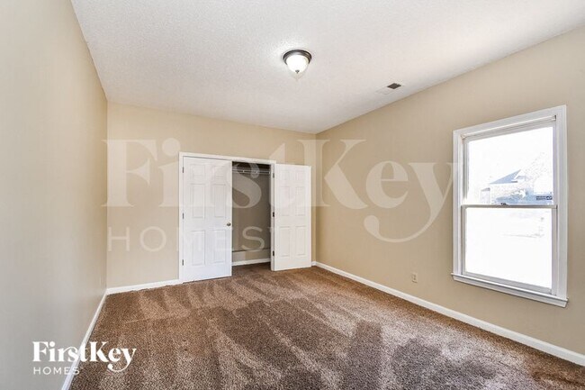 Building Photo - 10515 Trailmont Ln