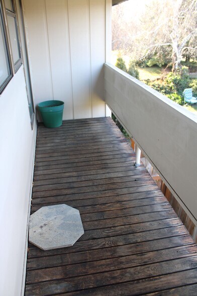 Building Photo - 494 N Colorado Ave