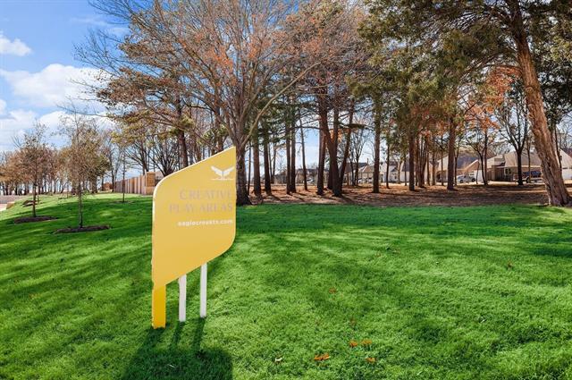 Building Photo - 2708 McCormick St