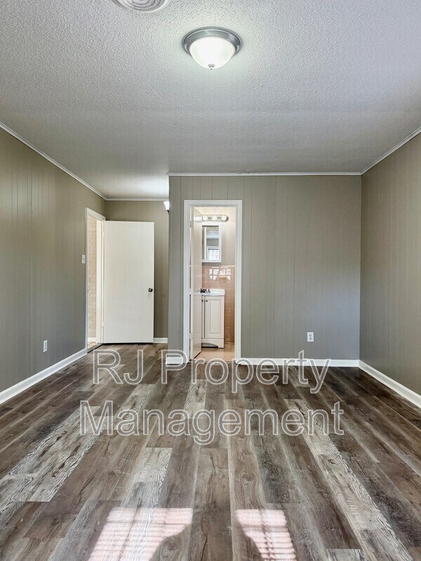 Building Photo - 1973 Tacoma Ave