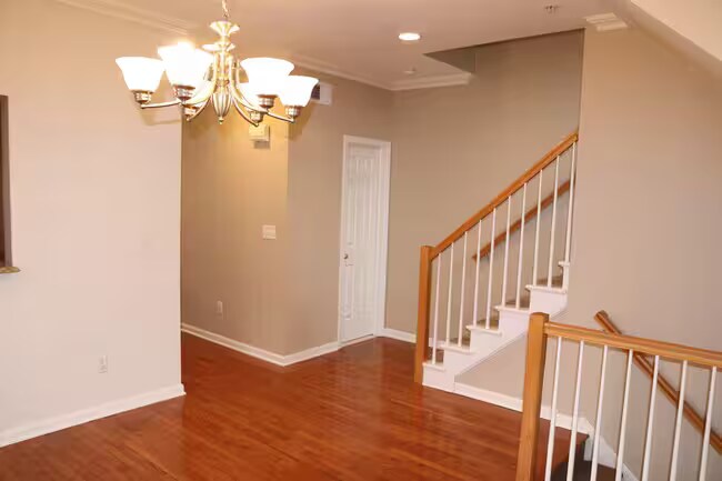 Building Photo - 570 Danbury Road