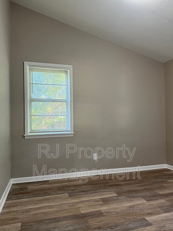Building Photo - 3417 Edgar St