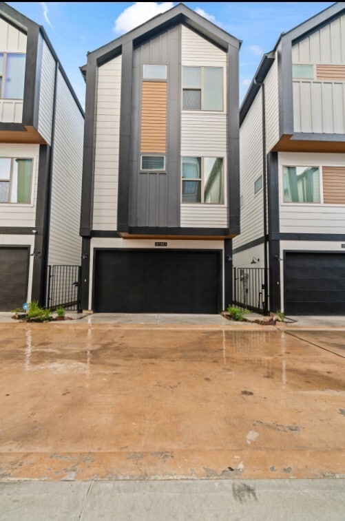 Building Photo - 816 Curtin St