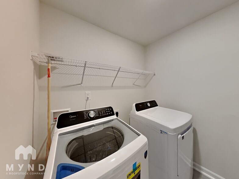 Building Photo - 513 Old Battle Bridge Rd