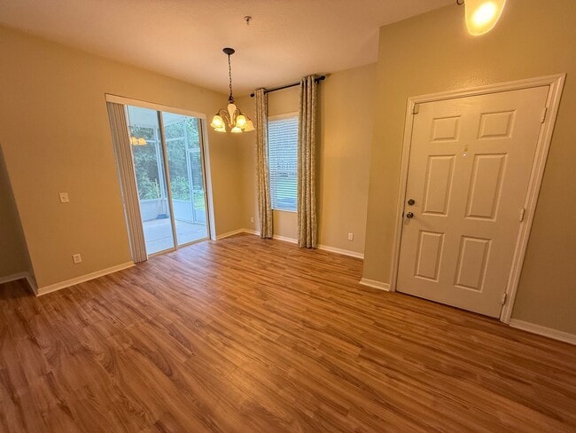 Building Photo - 3/2.5 Winter Garden Townhouse