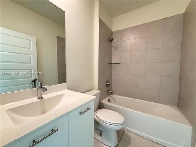 Building Photo - 4640 NW 84th Ave