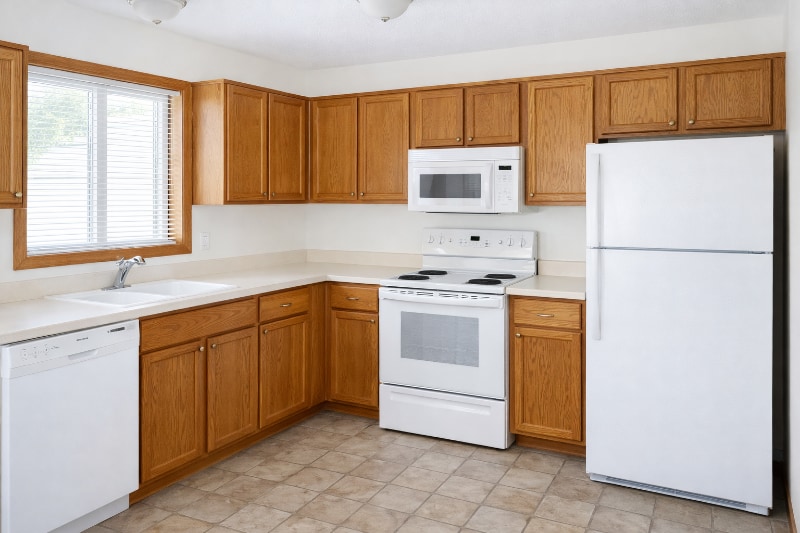 Building Photo - 10563 Martin St NW