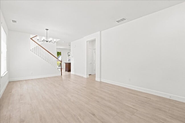 Building Photo - 3169 Parkham Dr