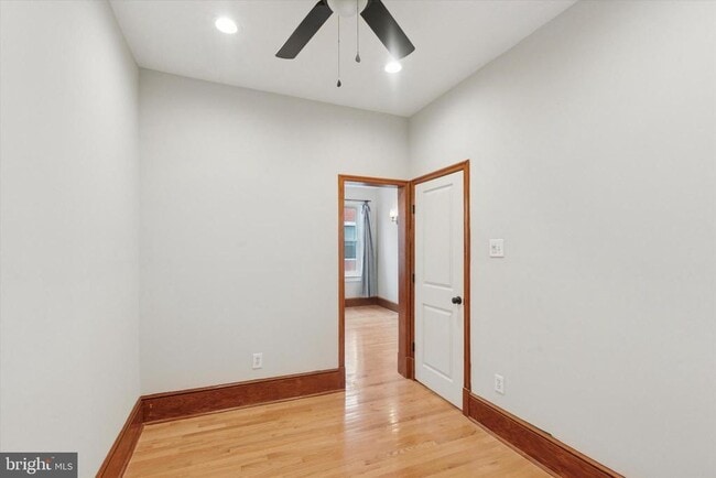 Building Photo - 890 N Judson St