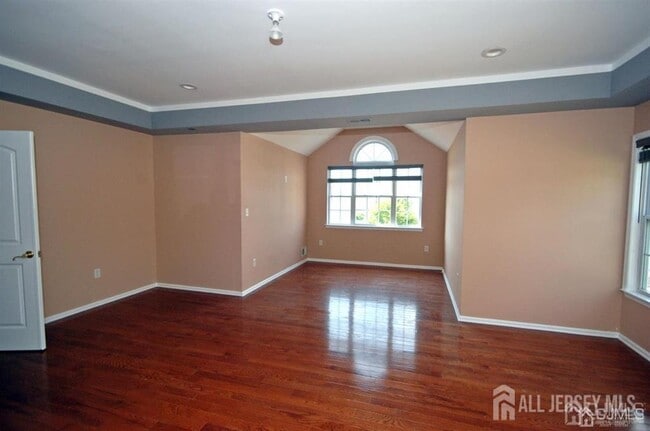 Building Photo - 41 Fritz Dr