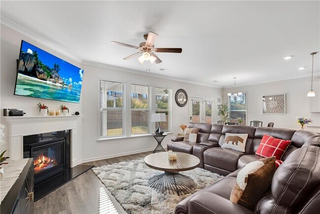 Building Photo - 1127 Trident Maple Chase