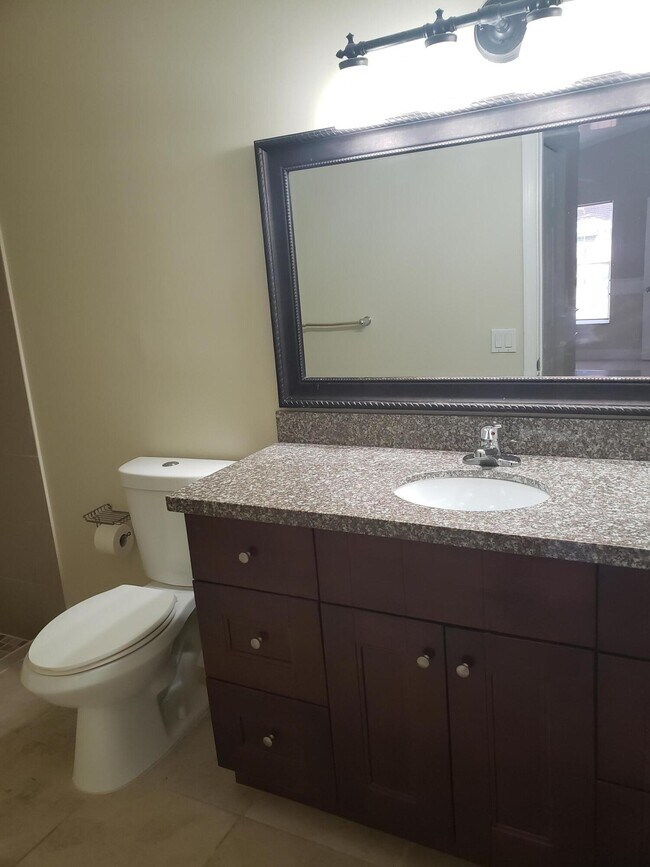 Building Photo - 1448 Waterway Cove Dr