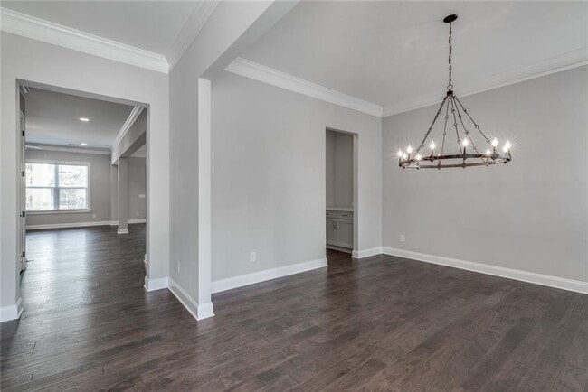 Building Photo - 440 Baroque Dr