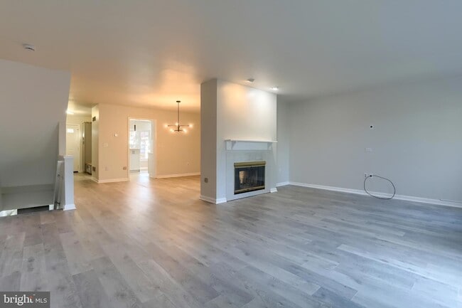 Building Photo - 2065 Raleigh Rd