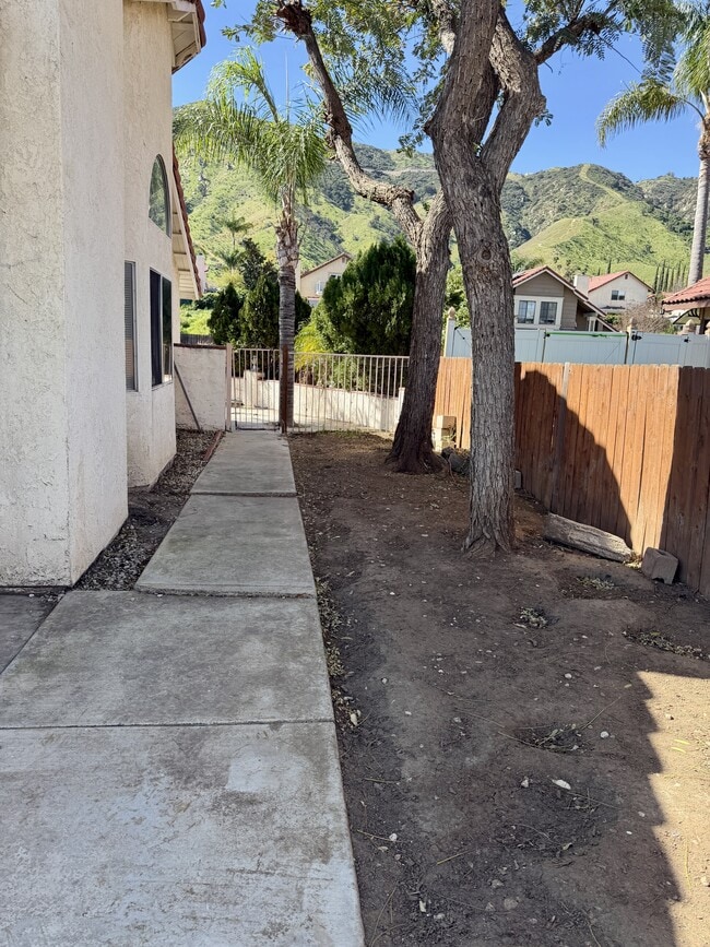 Building Photo - 15680 Shadow Mountain Ln