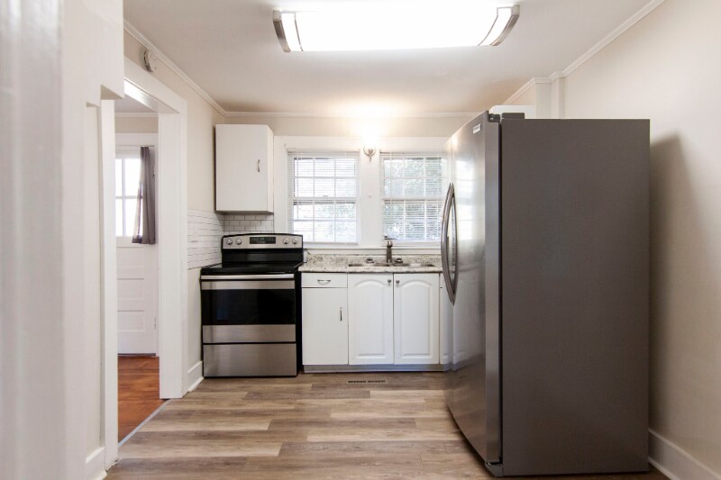 Building Photo - 2118 Northview Ave