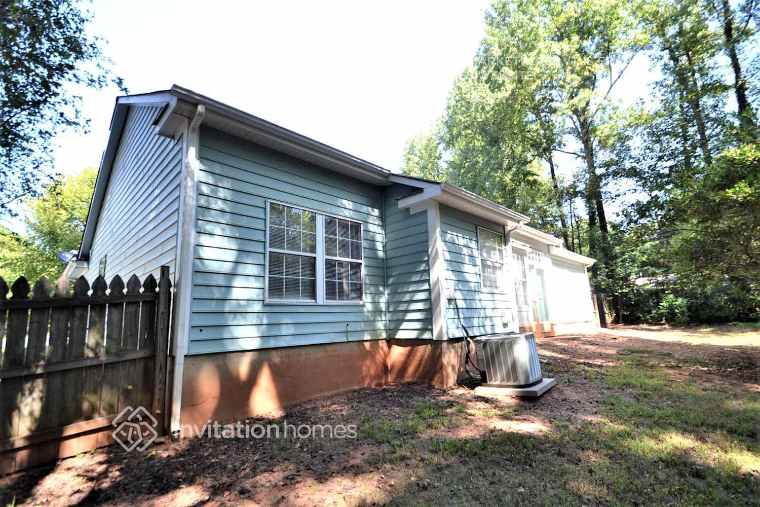 Building Photo - 3100 Periwinkle Ct