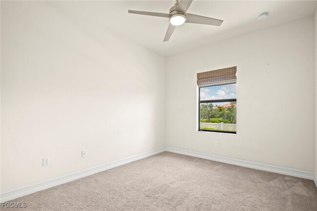Building Photo - 15851 Portofino Springs Blvd
