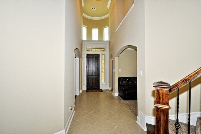 Building Photo - 17519 Murrayfield Ct