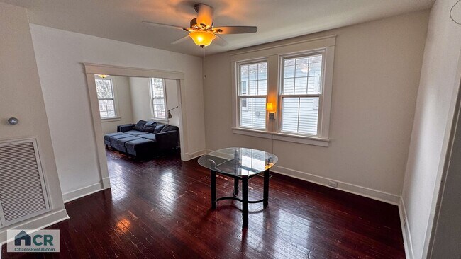 Building Photo - 6bd/3ba with Central AC Walking Distance to Campus. Text 510-631-1171 for more info!