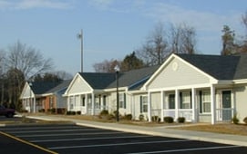 Building Photo - Forest Creek SR