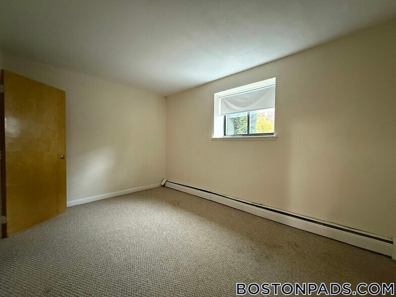 Building Photo - 66 Homer Ave