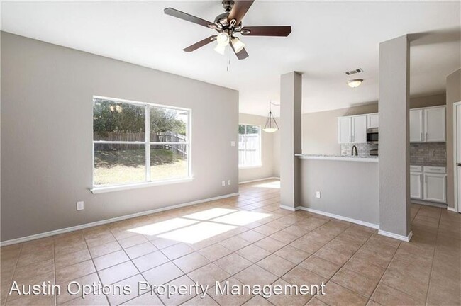 Building Photo - 1617 Diana Dr