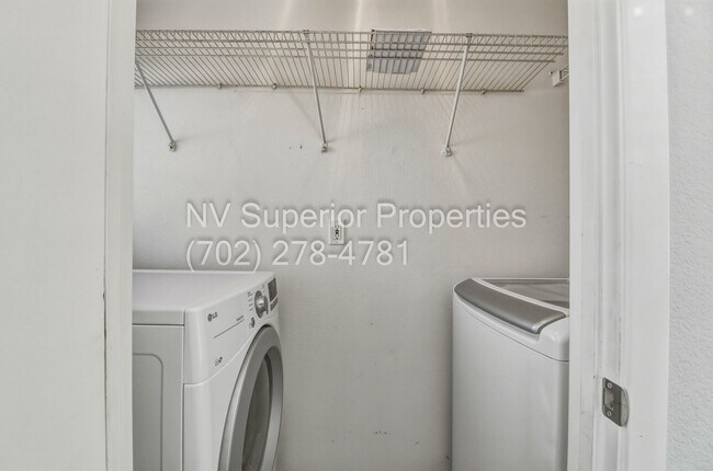 Building Photo - SE!!! 4 Bedrooms!! Master Downstairs!! No Carpet!! Synthetic Grass front and back!!