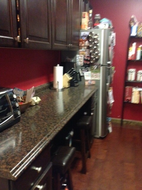 Building Photo - 77 Pond Ave