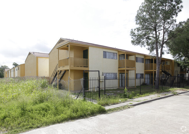 Building Photo - Palms at Baytown