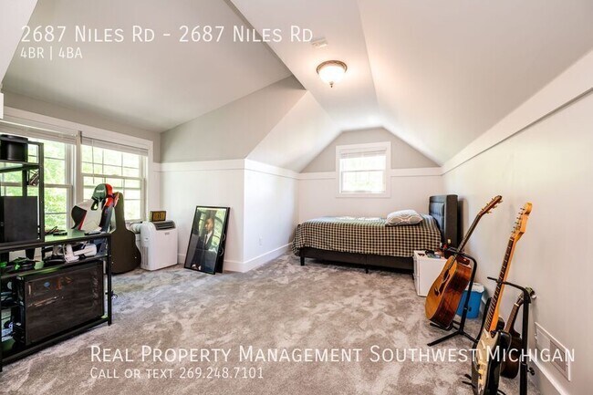 Building Photo - 2687 Niles Rd