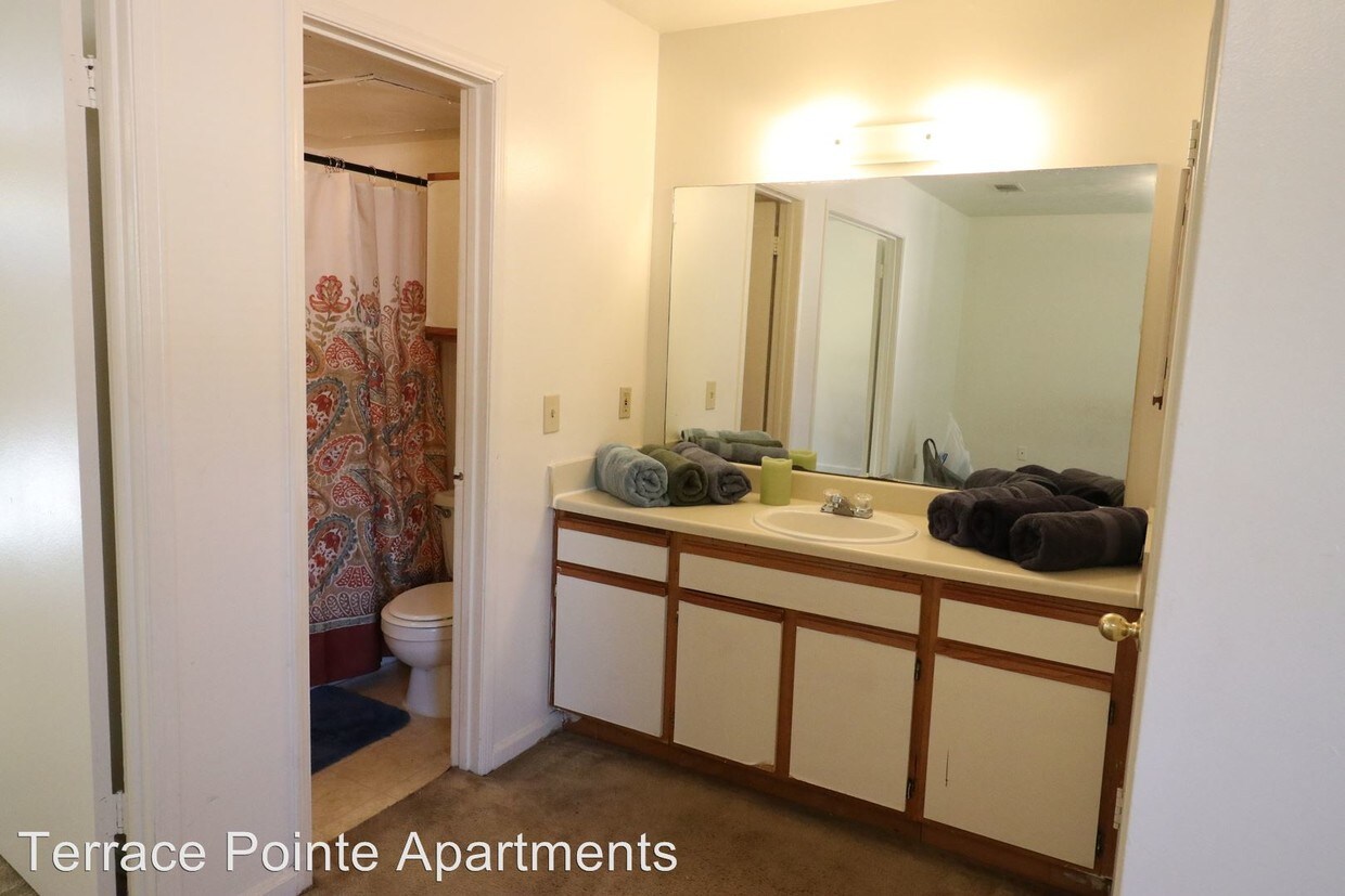 Terrace Pointe Jackson