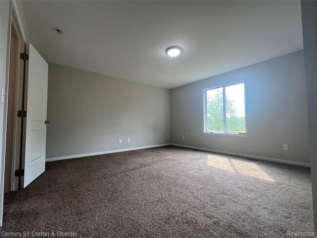 Building Photo - 3493 Silver Stone Dr