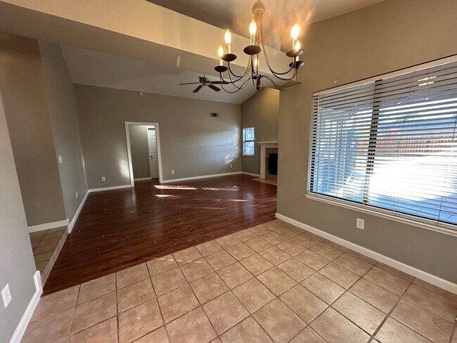 Building Photo - No Deposit