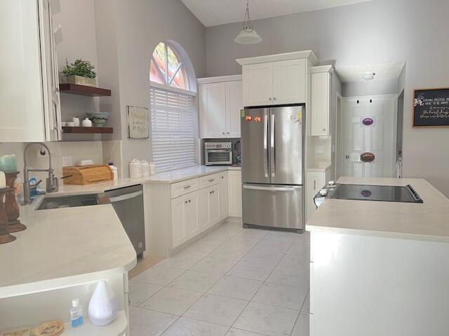 Building Photo - 8597 Jade Dr