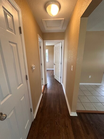 Hallway - 814 Julian St
